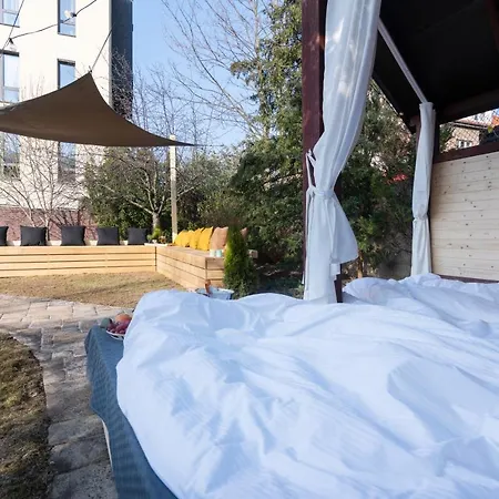Miami Lovely Romantic Garden With Whirlpool Apartamento *