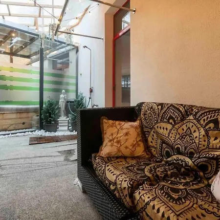 Miami Lovely Romantic Garden With Whirlpool