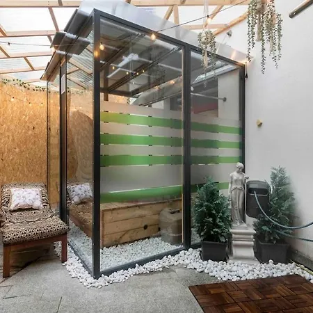 Miami Lovely Romantic Garden With Whirlpool アパート