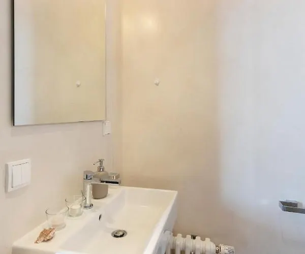 Miami Lovely Romantic Garden With Whirlpool Apartmán *