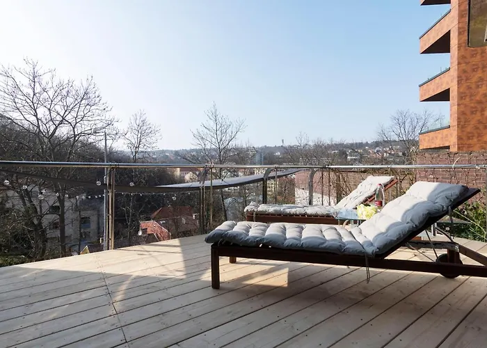 Miami Lovely Romantic Garden With Whirlpool Praha