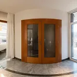 Miami Lovely Romantic Garden With Whirlpool Daire *
