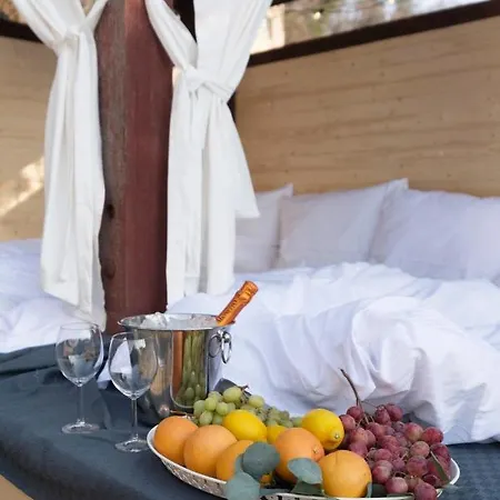 Miami Lovely Romantic Garden With Whirlpool 아파트 프라하