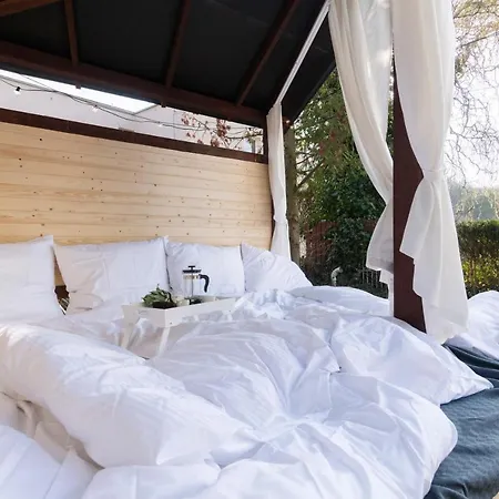 아파트 Miami Lovely Romantic Garden With Whirlpool *