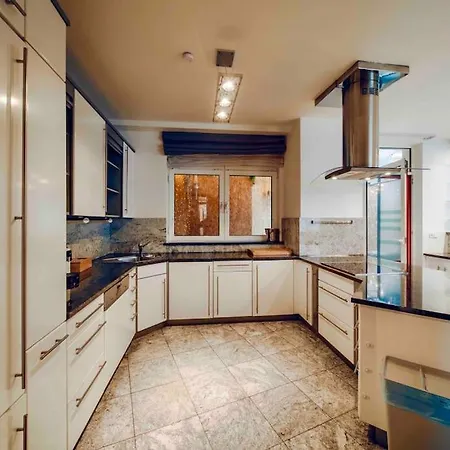 Appartamento Miami Lovely Romantic Garden With Whirlpool